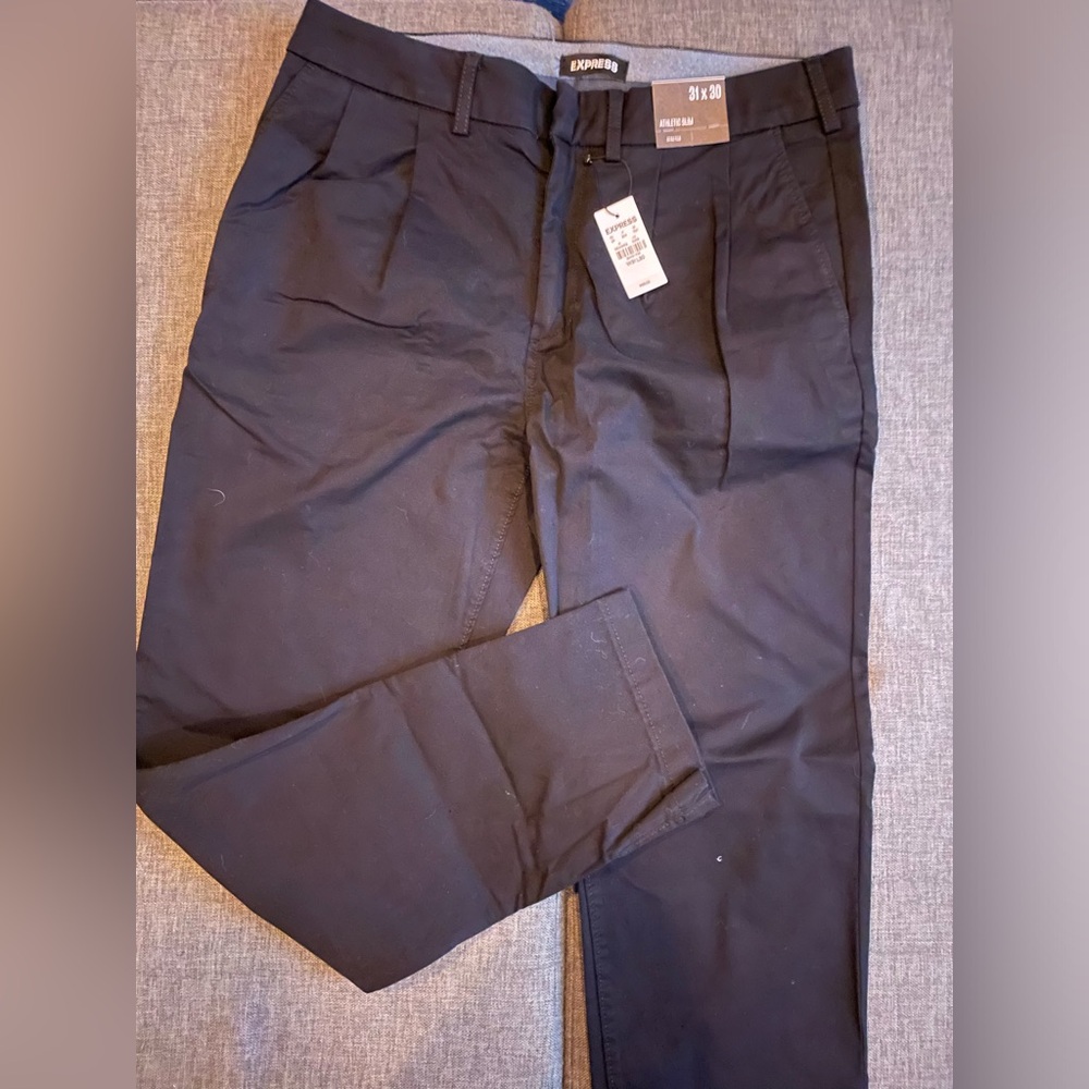 Athletic Slim chinos, never worn with tag, express - 31W 30L